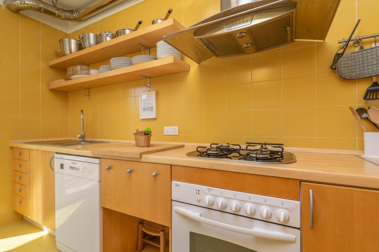 Mirella Apartment ปอร์ต เด โปเญนซา ภายนอก รูปภาพ